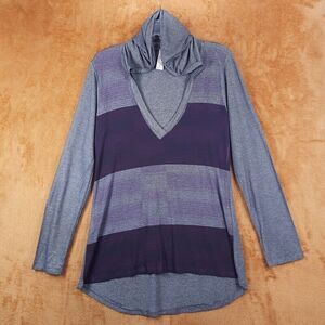 GO COUTURE Womens Top Large Gray Pullover Hooded Long Sleeve Lightweight Stretch